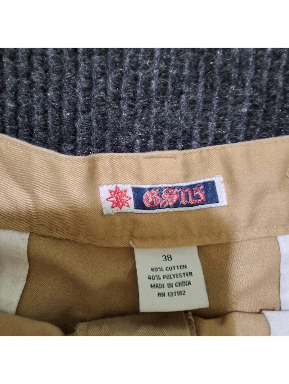 GS115 Men's Khaki Cargo Shorts  Skater Style Size 38